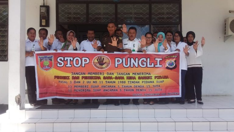 Sosialisasi Tim Satgas Saber Pungli Kabupaten Maluku Tengah di Kantor Dinas Lingkungan Hidup