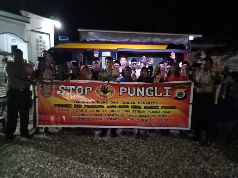 Sosialisasi Tim Satgas Saber Pungli Kabupaten Maluku Tengah di Kantor Negeri Tehua Kecamatan Telutih
