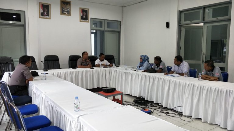 Kapolres Maluku Tengah mengecek kesiapan KPU Kabupaten Maluku Tengah menjelang Pileg dan Pilpres 2019