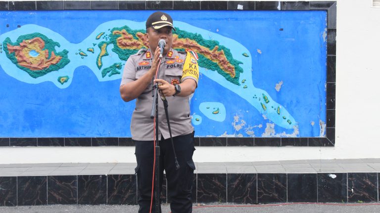 Kapolres Maluku Tengah Pimpin Apel Patroli Massa Tenang, Pemilu 2019