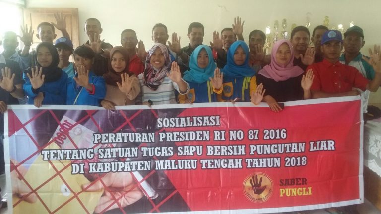 Tim Pencegahan Saber Pungli Kabupaten Maluku Tengah Sosialisasi, Di Kantor Kelurahan Ampera