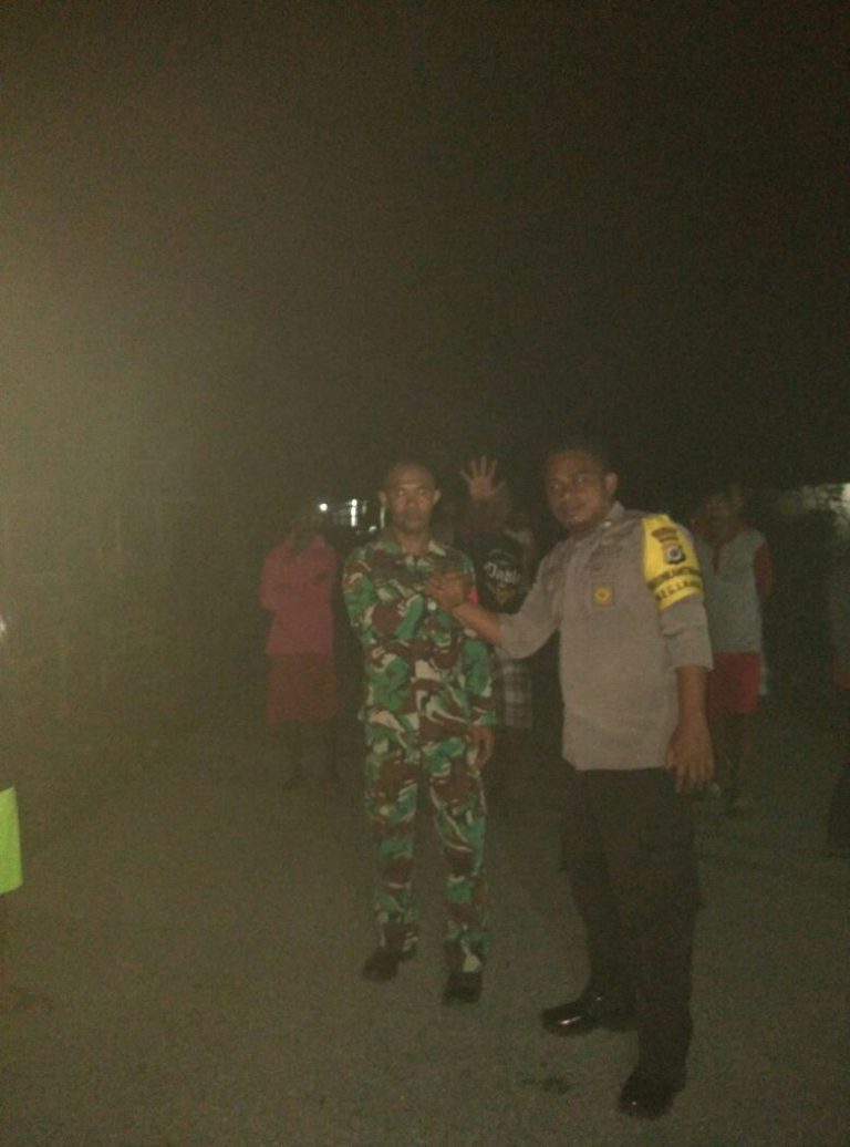 Sinergitas TNI-Polri, di Kecamatan Telutih