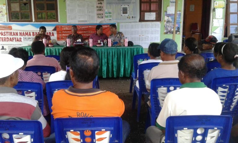 Tim Pencegahan Saber Pungli Kabupaten Maluku Tengah Sosialisasi, Di Kantor Negeri Trana Kecamatan TNS
