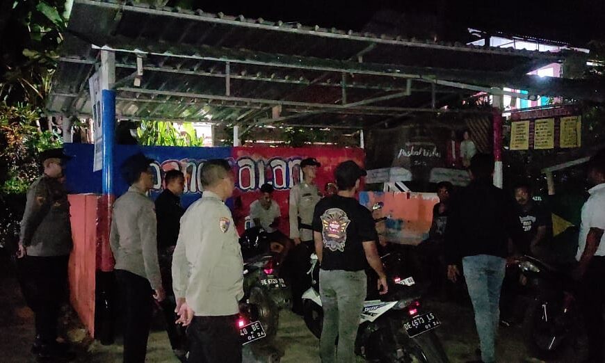 Antisipasi Gangguan Kamtibmas Pada Malam Hari, Personil Polres Malteng Laksanakan Patroli
