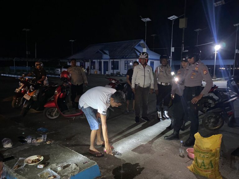 Antisipasi Gangguan Kamtibmas Pada Malam Weekend, Personil Polres Malteng Laksanakan Patroli